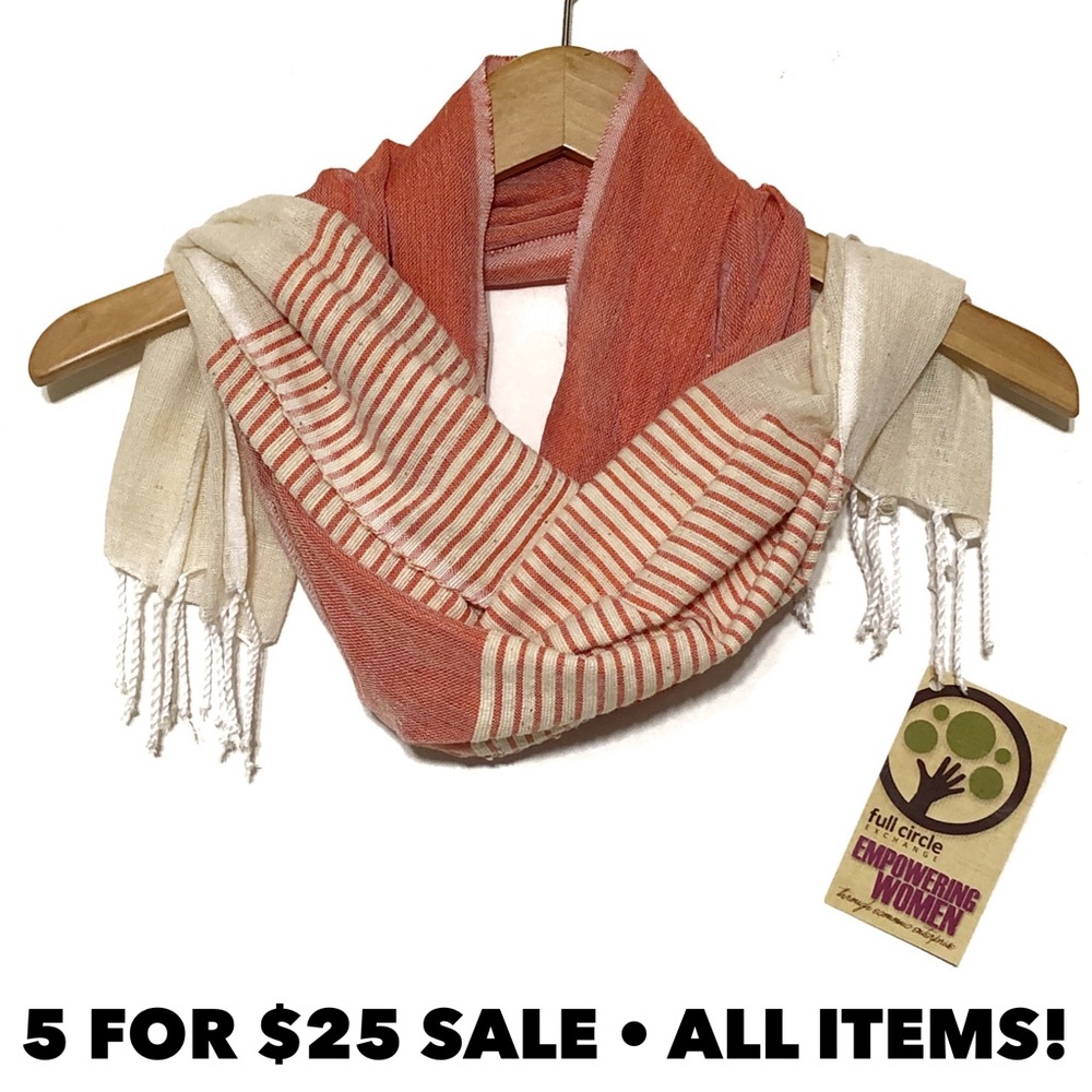 Full Circle Artisan Scarf - Picture 1 of 8